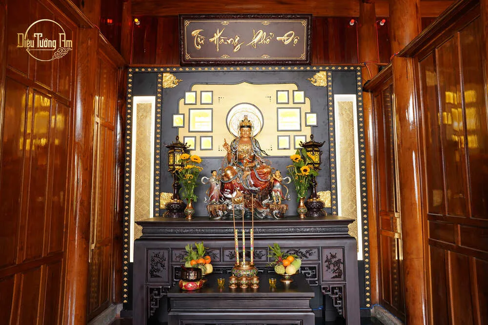 Phuoc bau nhiem mau