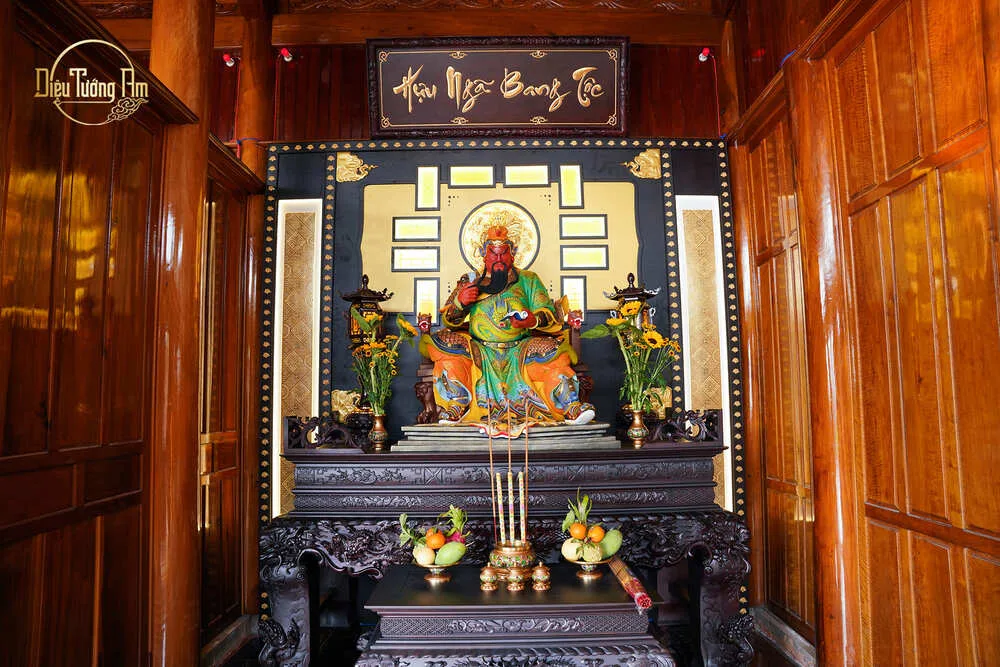 Phuoc bau nhiem mau