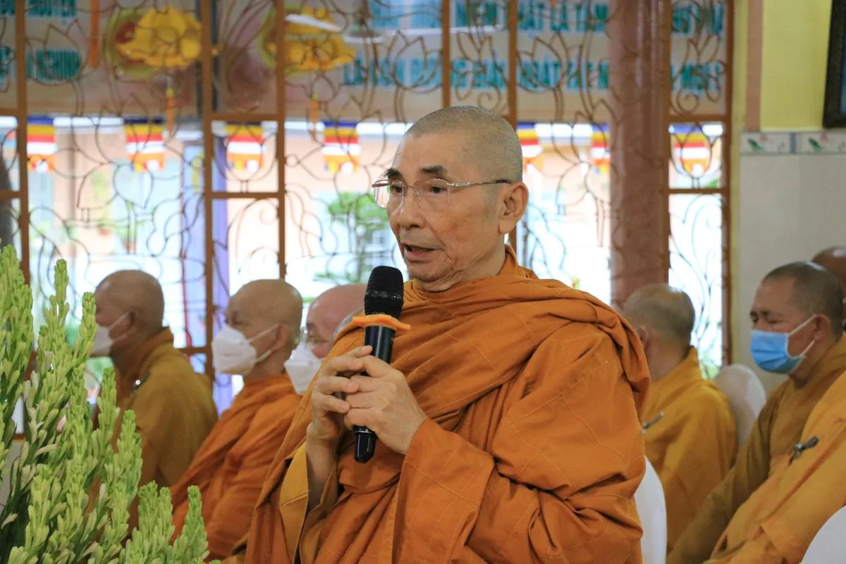 Hành trình cung nghinh và an vị tôn tượng Tôn sư Thiện Phước sau hơn 2 năm tạo dựng