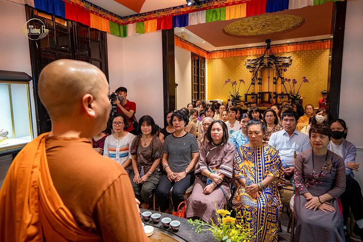 Buổi tọa đàm chia sẻ như pháp dược quý báu lợi lạc chúng sanh thầy Minh Niệm dành cho Diệu Tướng Am cùng quý đạo hữu đồng tâm