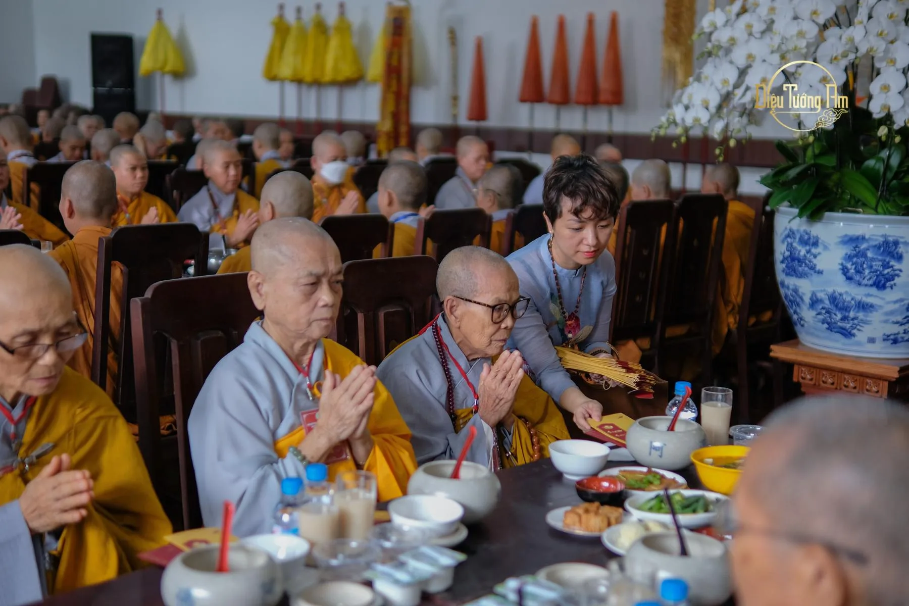 le-cung-duong- trai-tang-dai- gioi-dan-cam-l o-giac-dao11.j pg