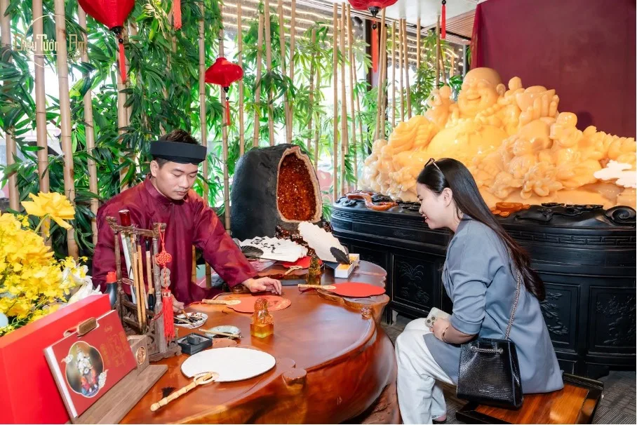 TƯNG BỪNG KHAI MẠC CHUỖI SỰ KIỆN HÀNH TRÌNH KIẾN TẠO AN LẠC - TIẾP NỐI DÒNG CHẢY LỊCH SỬ CỔ PHỤC VIỆT NAM
