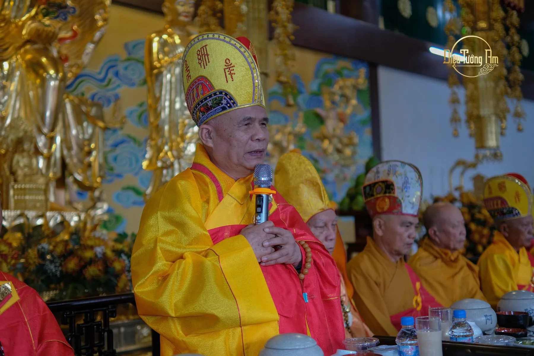 le-cung-duong- trai-tang-dai- gioi-dan-cam-l o-giac-dao01.j pg