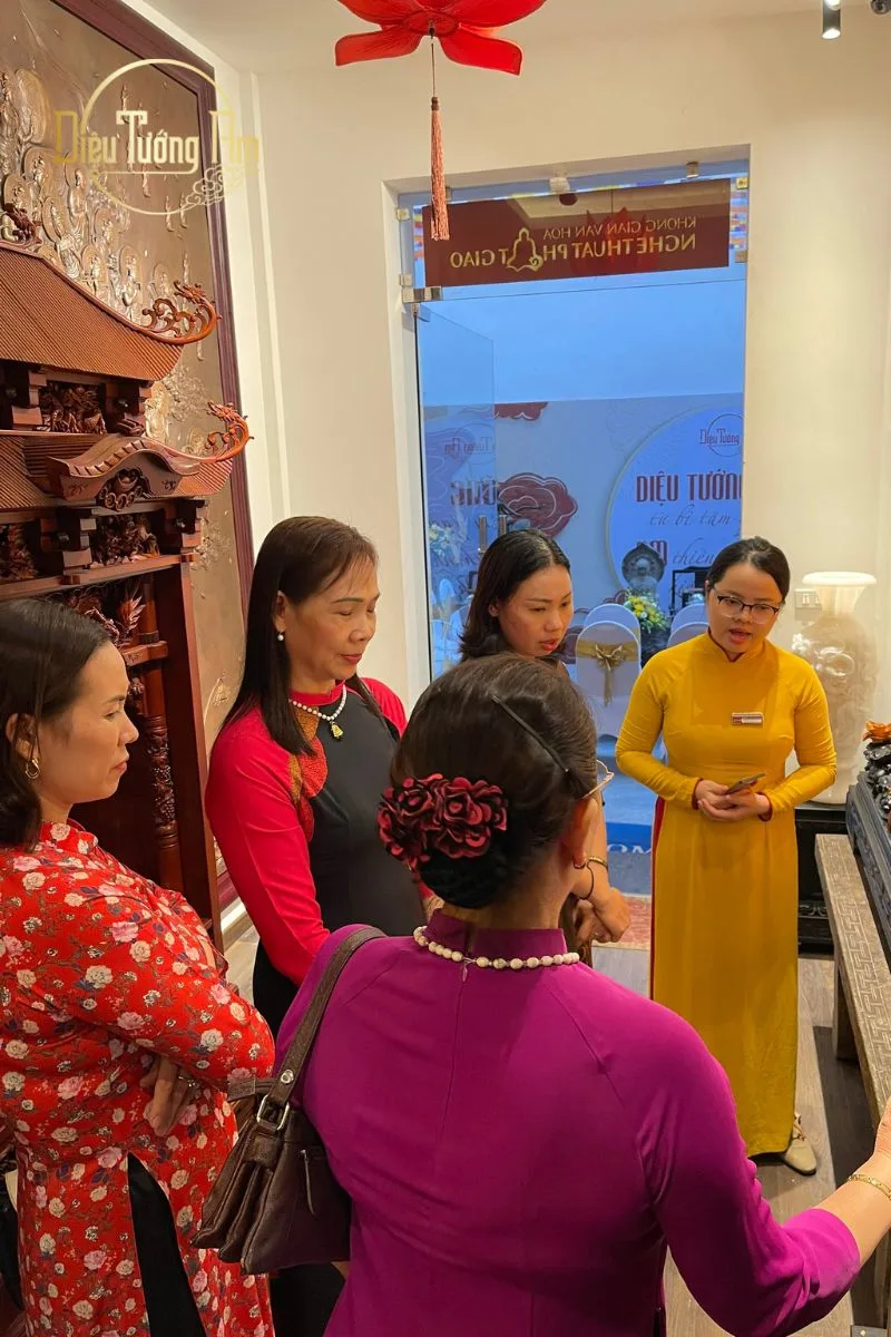dieu-tuong-am- kinh-mung-dai- hoi-phat-giao- toan-quoc-11.j pg