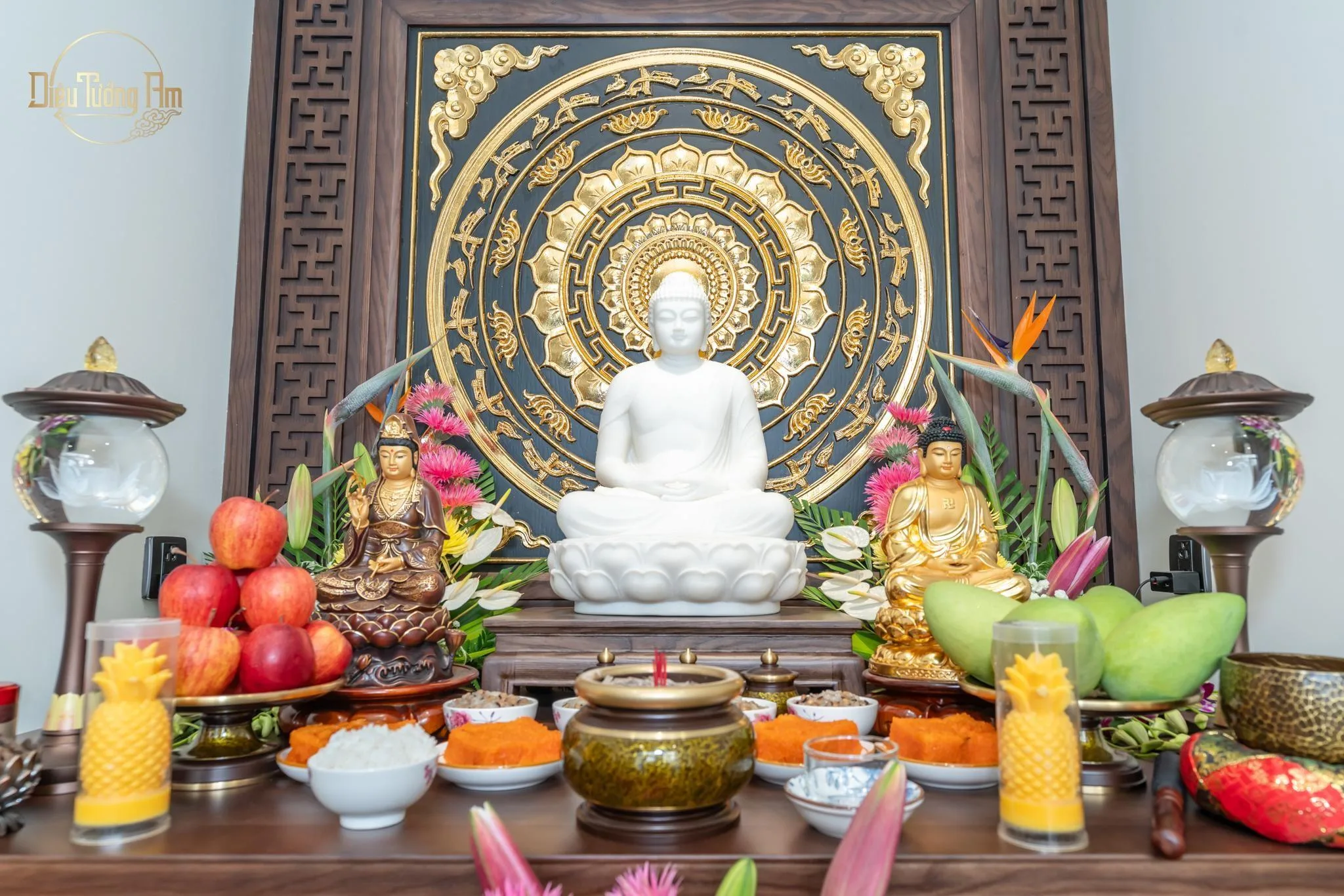TRANG NGHIÊM KHÔNG GIAN THỜ PHẬT DỊP ĐẦU NĂM TẠI TƯ GIA TP. HỒ CHÍ MINH
