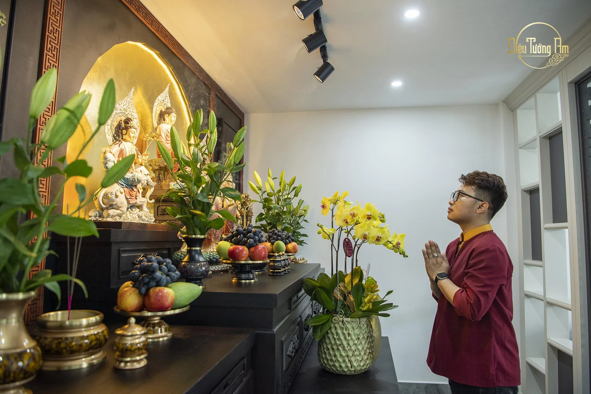 NÉT ĐẸP BAO SÁI KHÔNG GIAN THỜ TẠI TƯ GIA