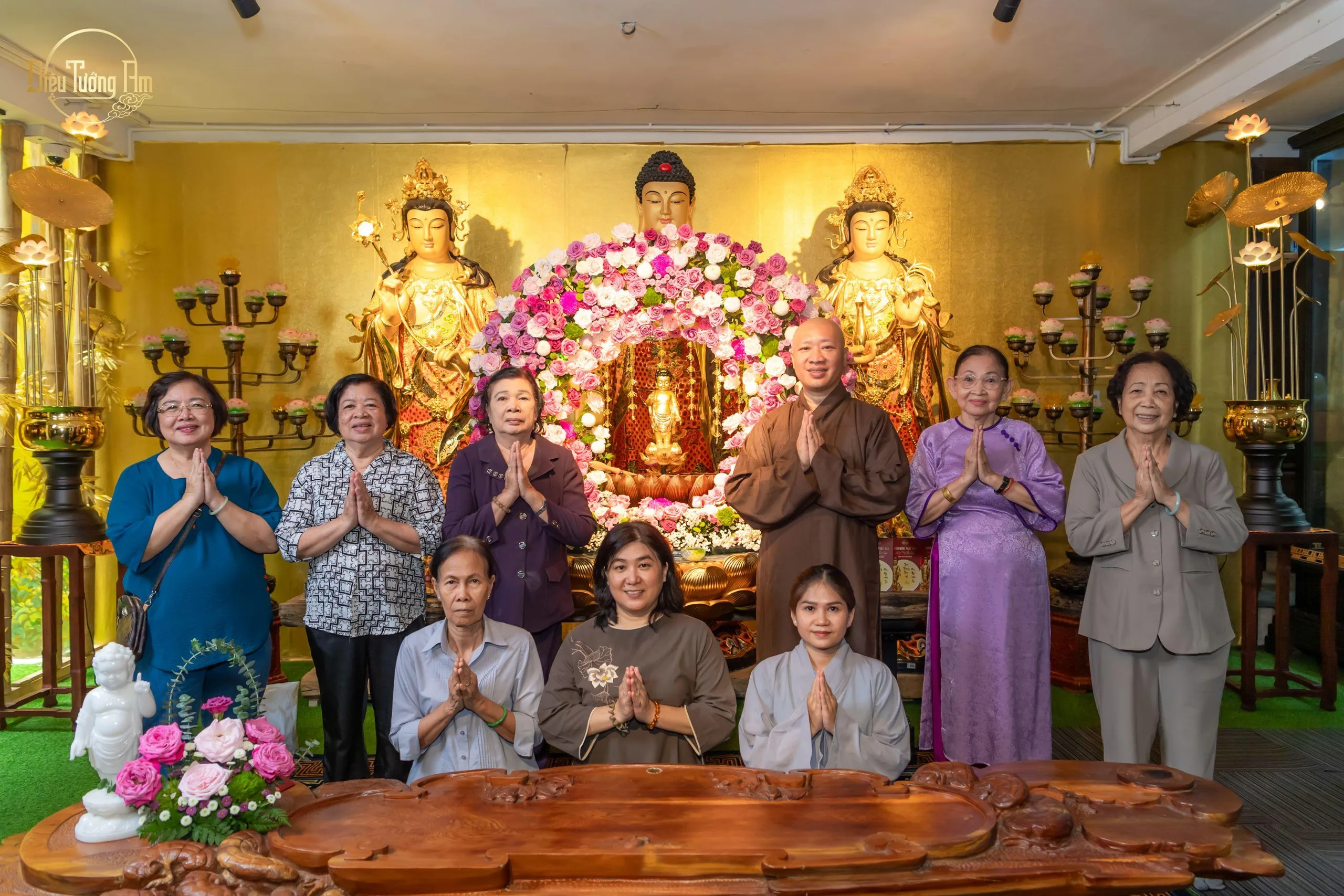 Ảnh: Tọa đàm TT Thích Thiện Thuận - Qúy Phật tử - Diệu Tướng Am