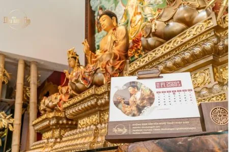 BỘ LỊCH “LINH TỴ AN KHANG - TỨ QUÝ NHƯ Ý” MỪNG XUÂN ẤT TỴ 2025 VIÊN MÃN