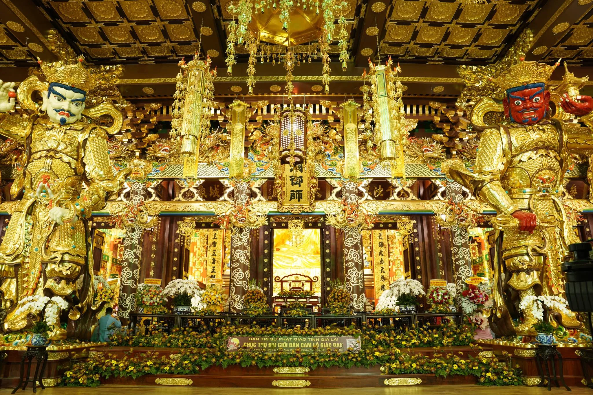 dai-gioi-dan-c am-lo-giac-dao -chua-minh-tha nh-gia-lai-2.j pg