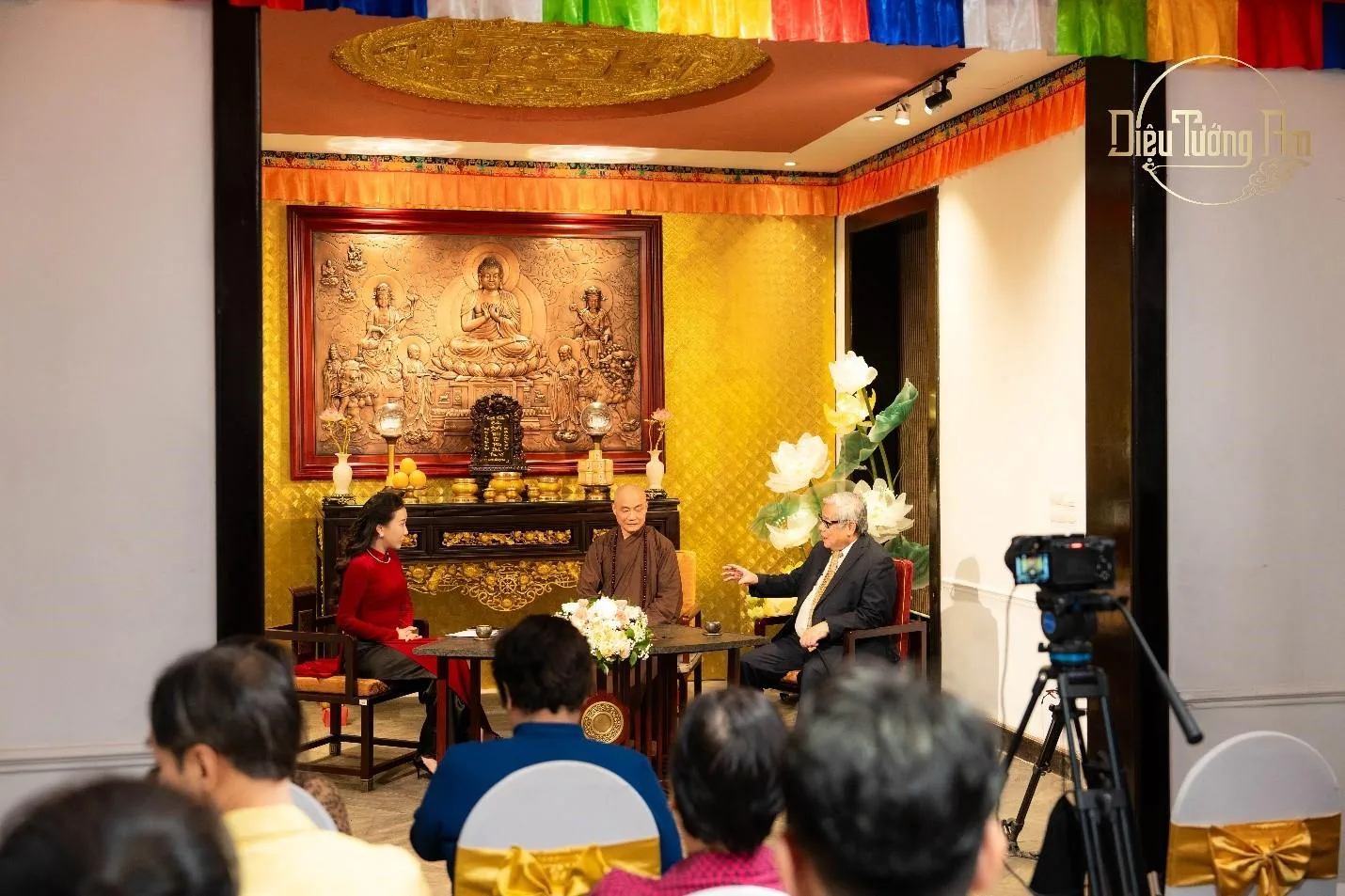 TALKSHOW “TINH THẦN TRI ÂN QUA VIỆC THỜ CÚNG ÔNG BÀ TỔ TIÊN” – TT. THÍCH TIẾN ĐẠT VÀ GS.TSKH VŨ MINH GIANG