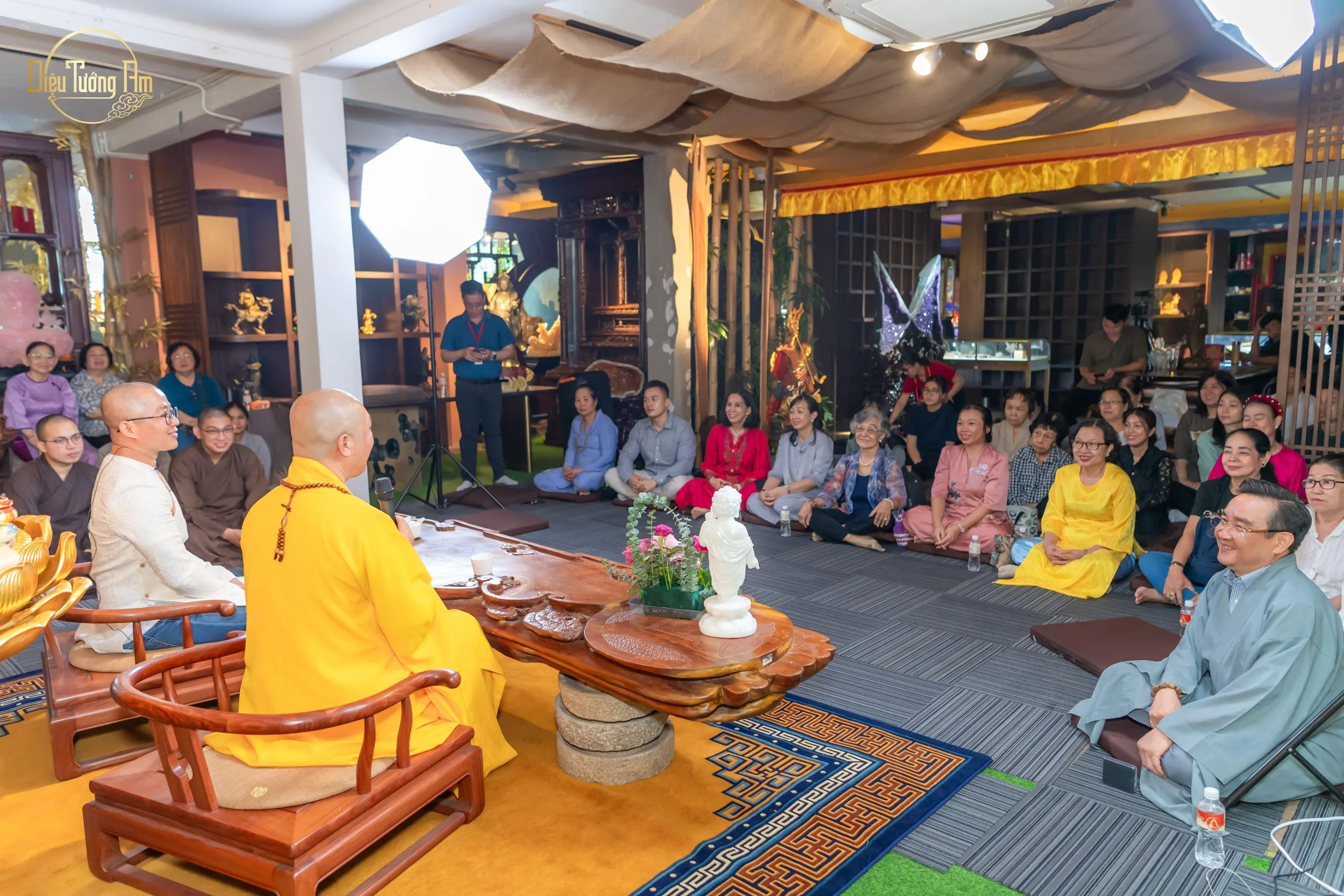 Ảnh: Tọa đàm TT Thích Thiện Thuận - Diệu Tướng Am