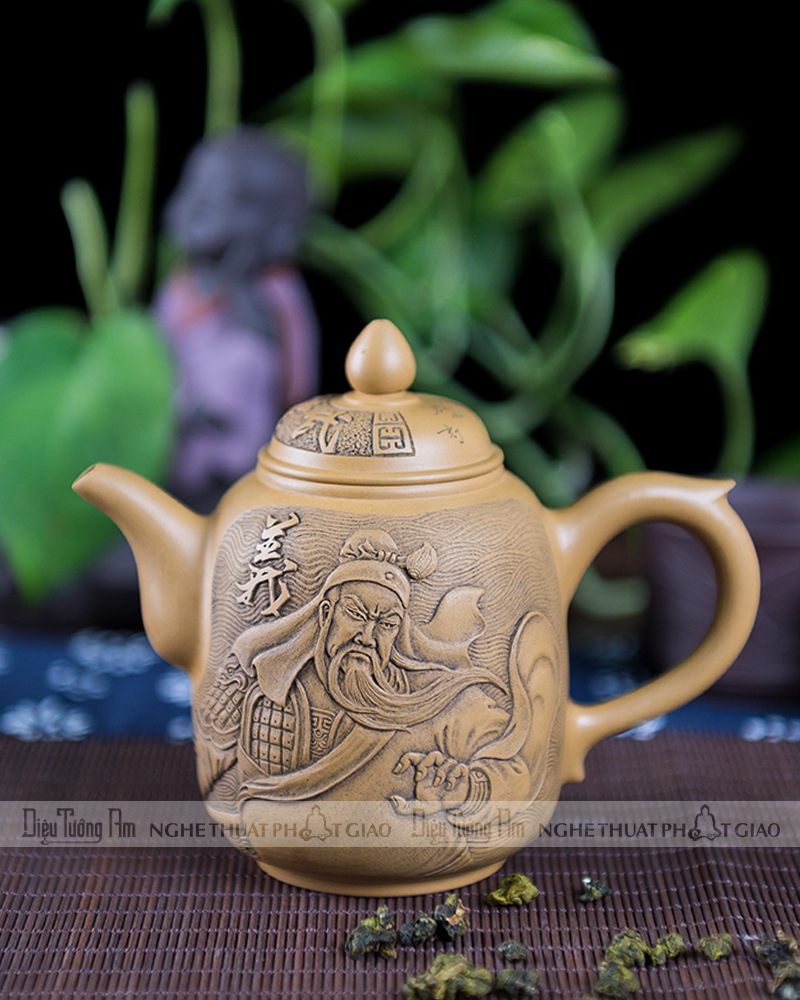ẤM TRÀ QUAN THÁNH ĐẾ QUÂN